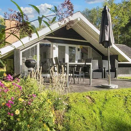 5 Person In Toftlund-by Traum * Toftlund