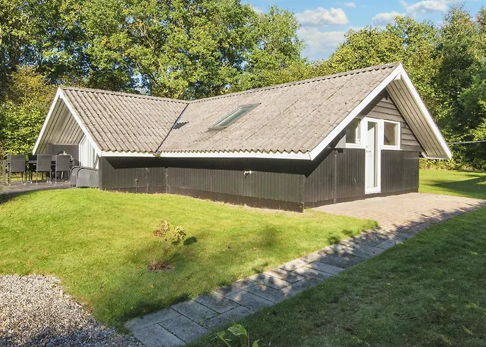 5 Person In Toftlund-by Traum *